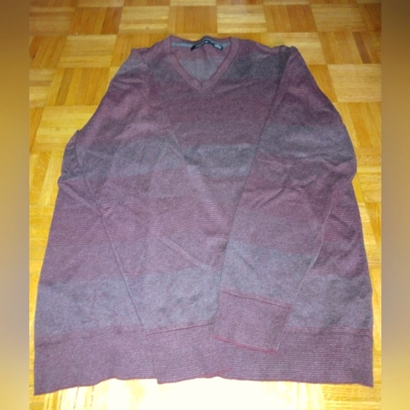 Claiborne Womens Mens Sweater Size Large Cashmere Cotton Burgundy Striped V Neck - Picture 4 of 4